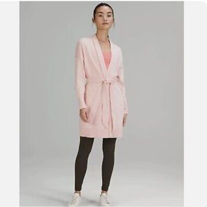 NWT lululemon cotton-cashmere knit wrap size 4